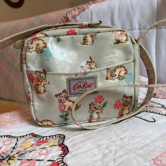 Kitten Print Sling bag Crossbody Cath Kidston Kids - Picture 4 of 15